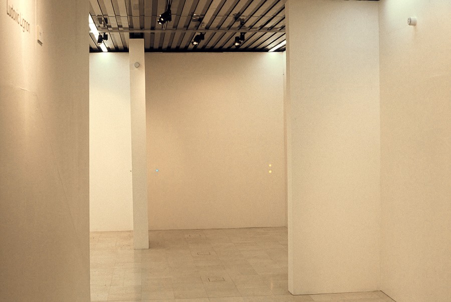 555-2 0104 - vue partielle, 2001