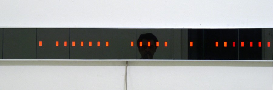 Discret thoughts - Fiction binaire, 2006