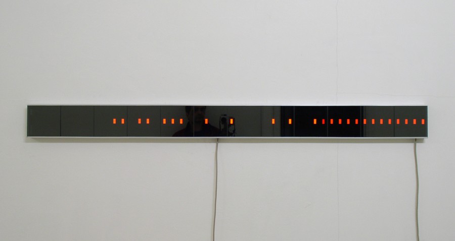 Discret thoughts - Fiction binaire, 2006
