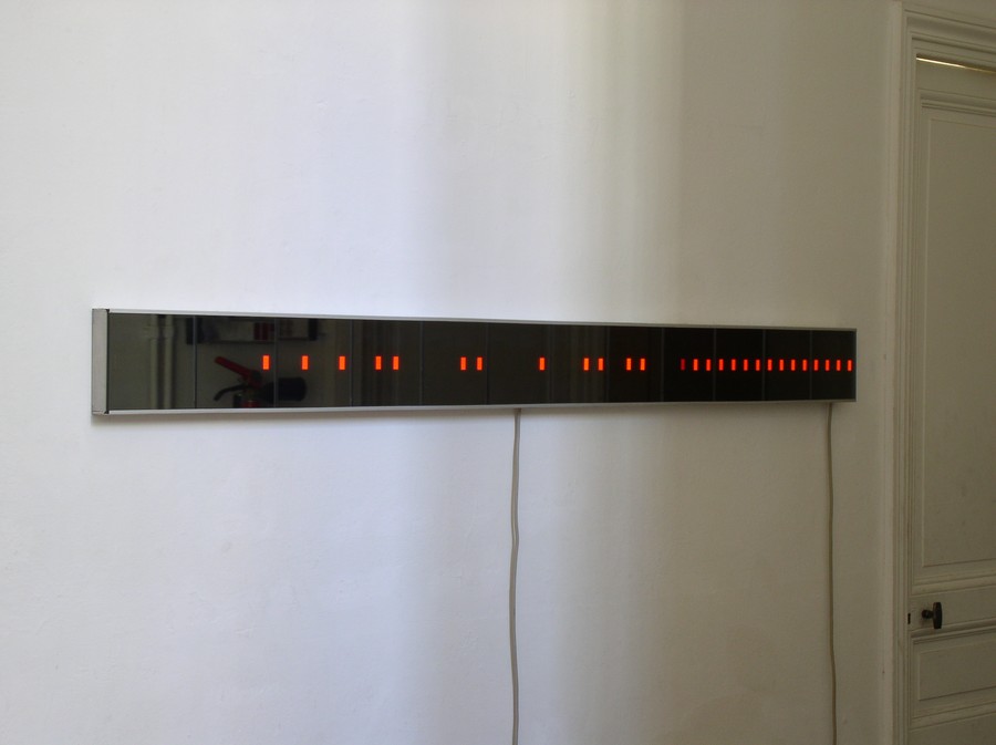 Discret thoughts - Fiction binaire, 2006