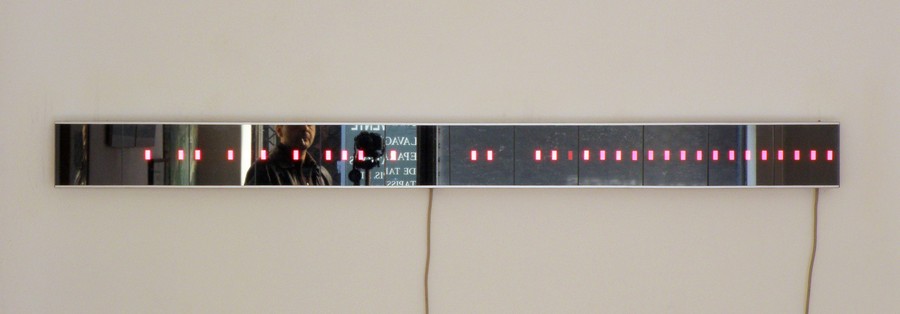 Discret thoughts - Fiction binaire, 2006